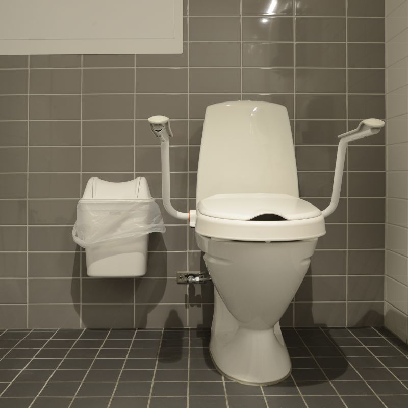 Modern Commercial Restrooms